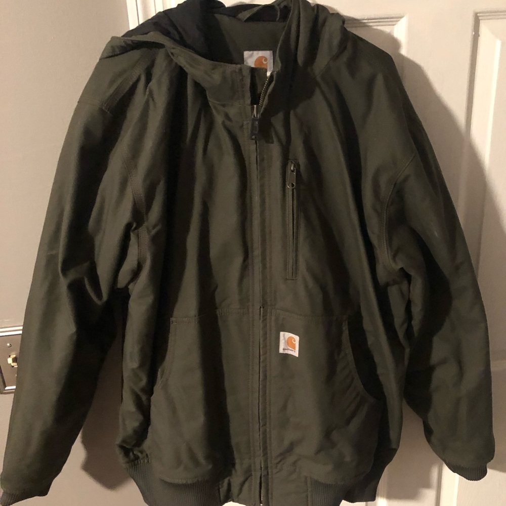 Men’s army green Carhartt